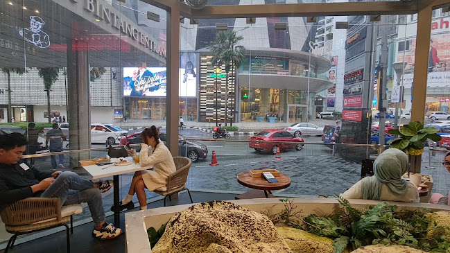 The Coffee Bean & Tea Leaf