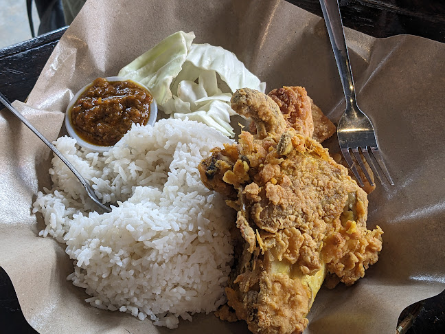 warong geprek kampung baru