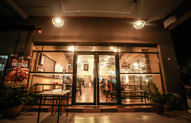 Nasi Arab Husna & Western Grill