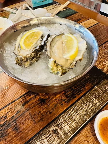 Hai Kah Lang - Gastronomi dan perhotelan