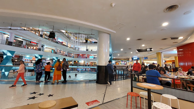 Comentarii opinii despre Starbucks Reserve - Sunway Pyramid