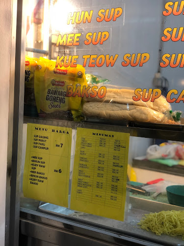 Opinii despre Medan Selera MBMB Bukit Baru Utama în Melaka - Gastronomi dan perhotelan