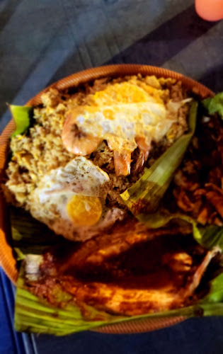 Ahmed's Nasi Goreng Seafood - Gastronomi dan perhotelan