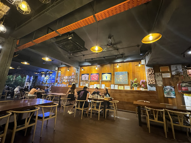 Carabao Thai Restaurant - Stulang - Gastronomi dan perhotelan