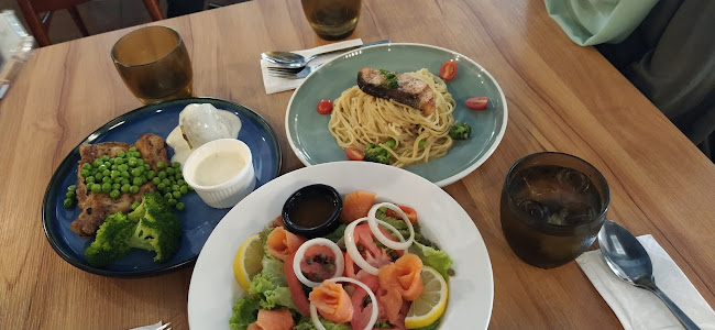 One Serambi Cafe - Gastronomi dan perhotelan