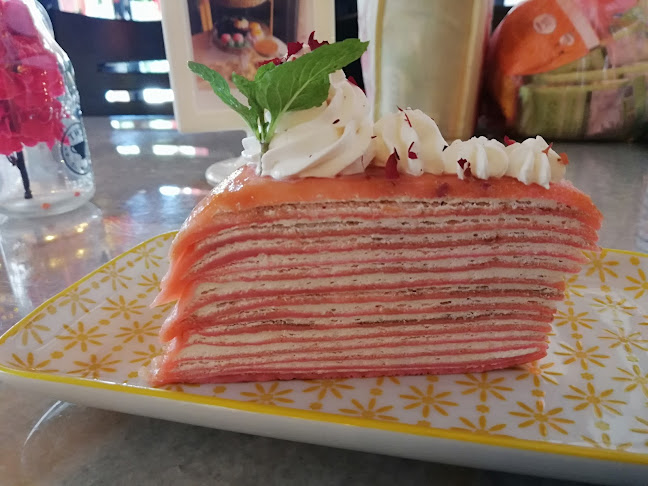 TWT cafe Tea Warmer Treat - Gastronomi dan perhotelan