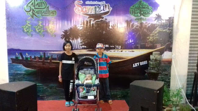 Comentarii opinii despre Sampan Steamboat & Grill by Aman Sejagat Kru