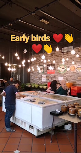 D'Kayangan Steamboat BBQ Buffet - Gastronomi dan perhotelan