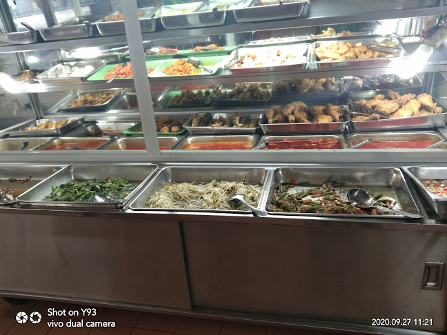 Comentarii opinii despre Famous Mama