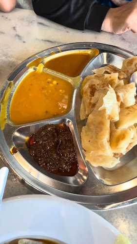 Opinii despre Restoran Nasi Vanggey Teluk Sisek în Kuantan - Gastronomi dan perhotelan