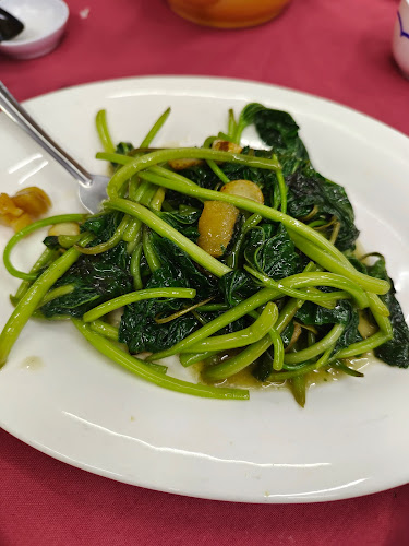 Opinii despre Restoran Makan Sembilan Tiga Dua în Menglembu - Gastronomi dan perhotelan