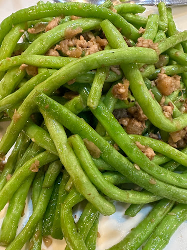 No 2,Ground Floor, Lorong Angsa 6, Taman Pelangi, 88300 Kota Kinabalu, Sabah