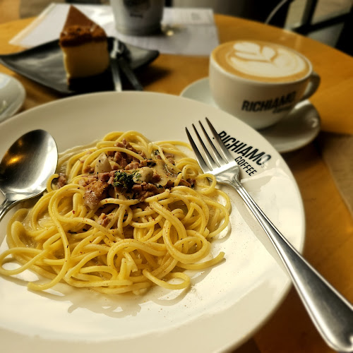 GF 32, Ground Floor, SACC Mall Jalan Perbadanan 14/9 Pusat Bandar 40000, 40000 Shah Alam, Selangor