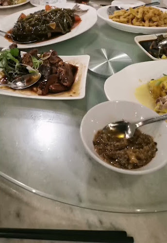 Y Food Box Restaurant (Sitiawan) Sdn Bhd