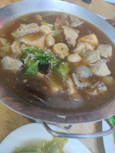 Opinii despre Restoran Makanan Laut Hong Fu în Sibu - Gastronomi dan perhotelan