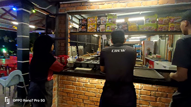 Comentarii opinii despre D'Kolam Cafe Halida