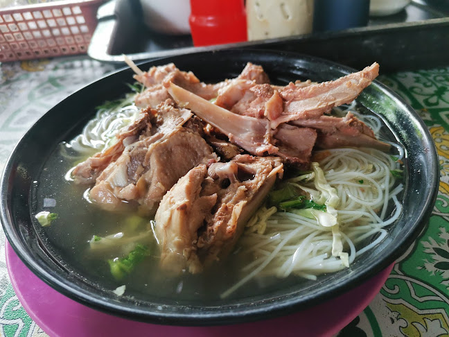 Comentarii opinii despre Nasi Air Abe Mae Kuala Besut