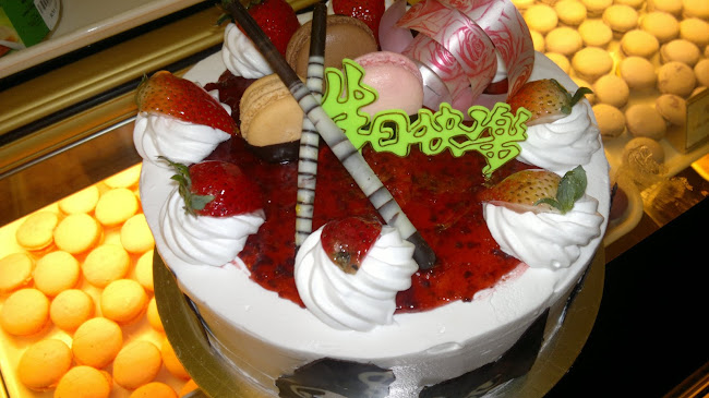 Opinii despre Reggae's Loaf Boulangeries & Patisseries în Bintulu - Gastronomi dan perhotelan