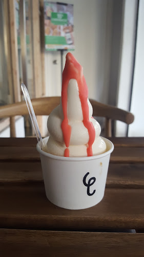 Comentarii opinii despre Tiny Elephant - Soft Serve & Coffee