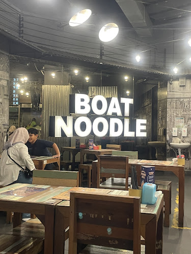 Opinii despre Boat Noodle - Sunway Putra Mall în Kuala Lumpur - Gastronomi dan perhotelan
