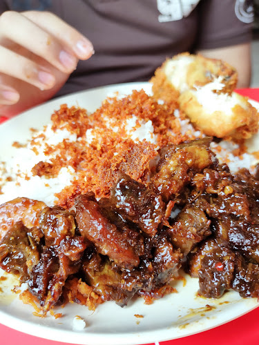 Restoran Selera Kampung (FAM MAJU) - Gastronomi dan perhotelan