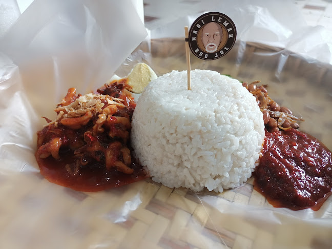 Nasi Lemak Bro Jul (Marina Court Resort Condo Kota Kinabalu Sabah) - Gastronomi dan perhotelan