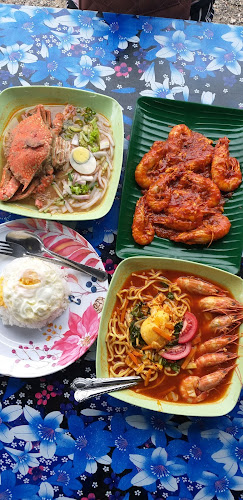 Comentarii opinii despre Cik Aya Laksa Ketam & Udang Lipan