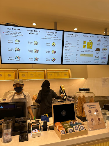 Inside Scoop AEON Mall Bukit Indah - Gastronomi dan perhotelan