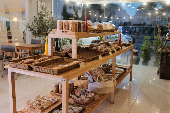 HANAZAWA Cafe - Gastronomi dan perhotelan