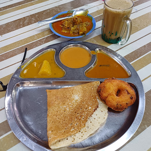 Medan Selera Jalan Raja Muda Abdul Aziz