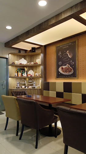 Molten Chocolate Cafe Uptown Damansara - Gastronomi dan perhotelan