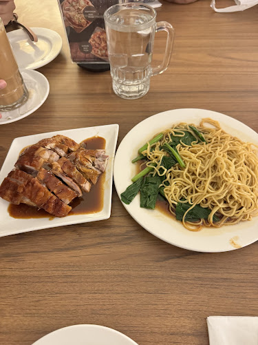 Opinii despre Zing On 7th în Labuan - Gastronomi dan perhotelan