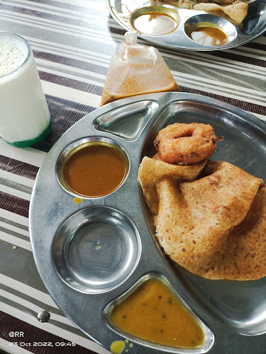 Medan Selera Jalan Raja Muda Abdul Aziz - Gastronomi dan perhotelan