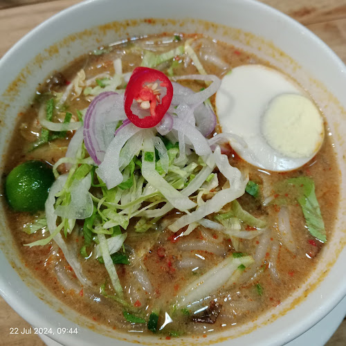 Opinii despre Kueh Cafe Seksyen 13 în Shah Alam - Gastronomi dan perhotelan