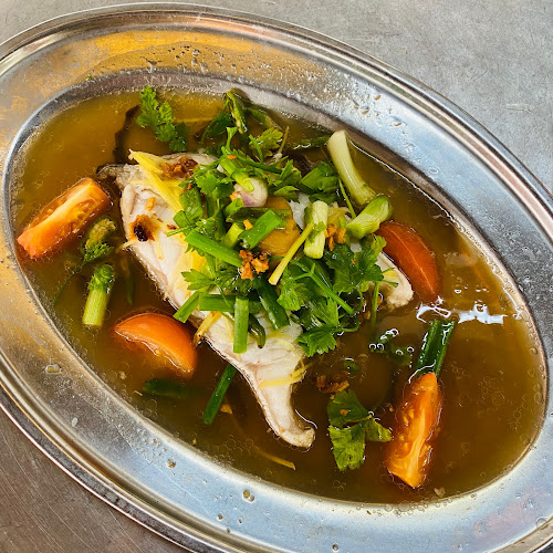 Comentarii opinii despre Chia Bee Bah Kut Teh (知味肉骨茶)