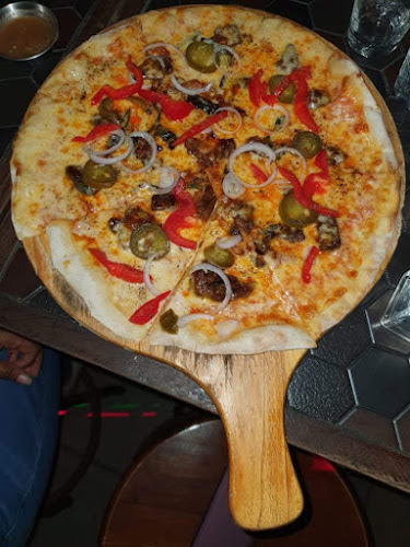 Bricks & Barrels Ipoh - Gastronomi dan perhotelan