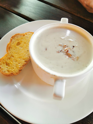 Howdy Grillhouse - Kuching