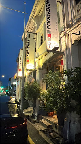 China House - Gastronomi dan perhotelan