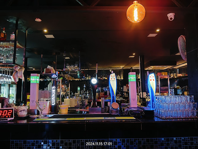 Euro House - Gastronomi dan perhotelan