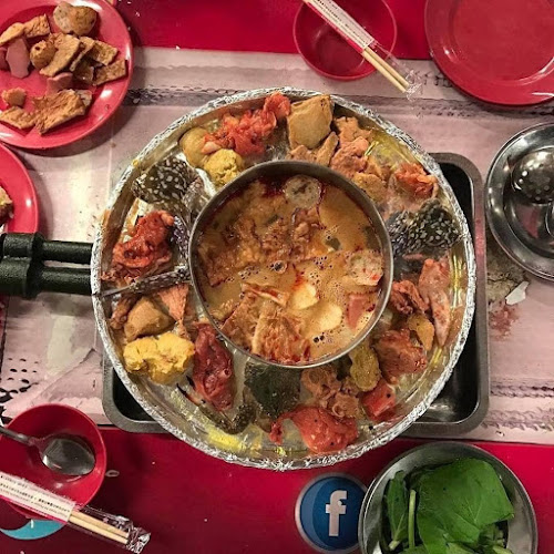 Api Api Steamboat and Grill