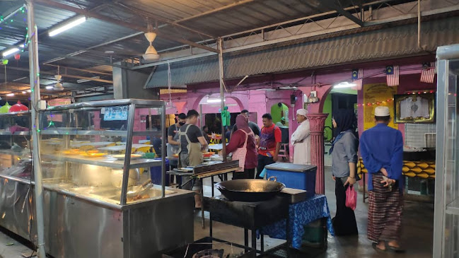 Opinii despre Restoran Top KB Corner în Kepala Batas - Gastronomi dan perhotelan