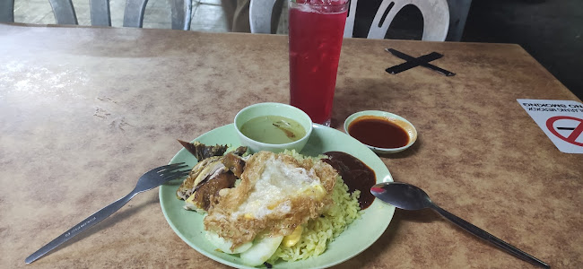 Nasi Lemak Wak Rahman - Gastronomi dan perhotelan