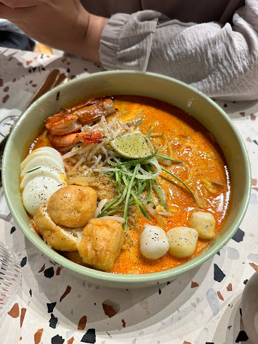 Opinii despre POKOK LaLaport în Kuala Lumpur - Gastronomi dan perhotelan