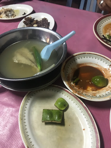 Number One M Zaki Seafood - Gastronomi dan perhotelan