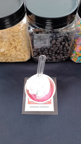 AIRISMIKAEL ICECREAM NO1 KAMPUNG BARU