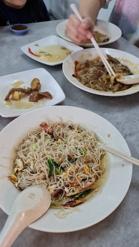 Ground Floor , Lot 7 , No 5-0 , Kolam Plaza , Luyang, Kota Kinabalu, Taman Hilltop, 88300 Kota Kinabalu, Sabah