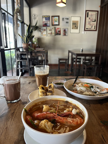 Toast ‘N’ Toast Taman Perling - Gastronomi dan perhotelan