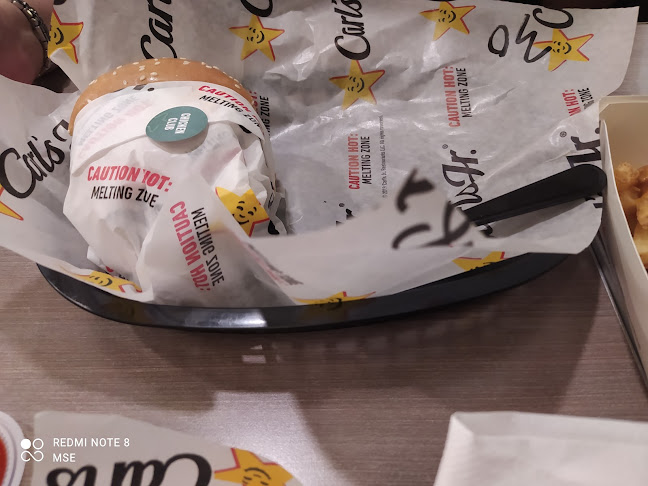 Comentarii opinii despre Carl's Jr.