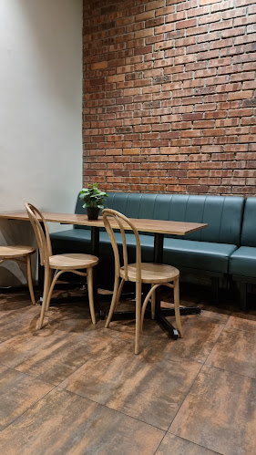 One Serambi Cafe - Gastronomi dan perhotelan