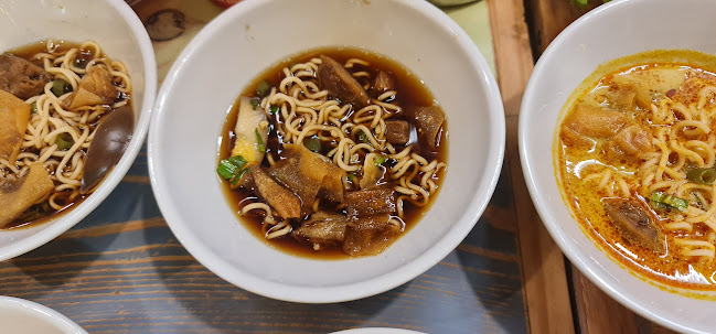 Tuk Tuk Thai Boat Noodle, Vivacity